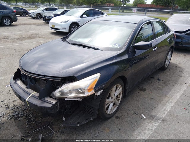 2013 Nissan ALTIMA 2.5 SV 照片 2