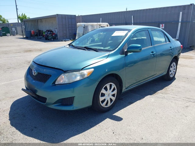 2010 Toyota COROLLA LE 照片 2