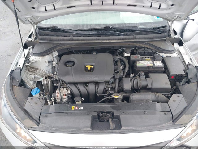 صورة 10 لـ 2020 Hyundai ELANTRA SE