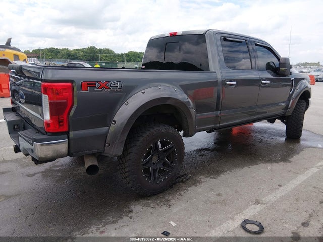 2017 FORD F-250 LARIAT 缩略图 21