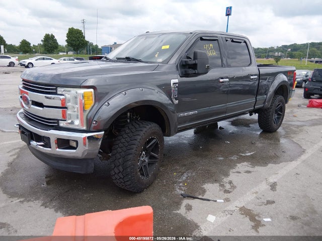 2017 FORD F-250 LARIAT — фото 2