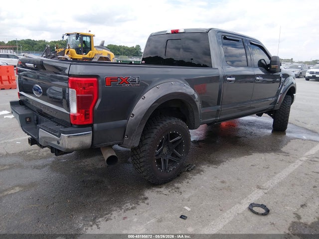 2017 FORD F-250 LARIAT — фото 4