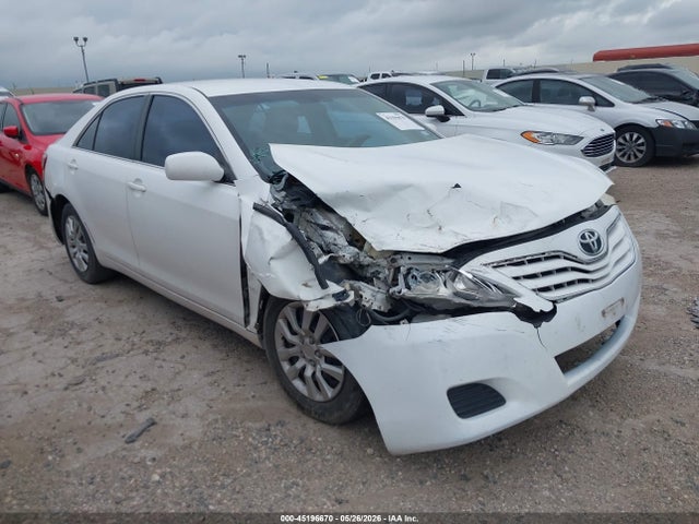 2010 TOYOTA CAMRY LE