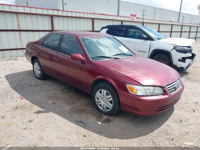 2001 TOYOTA CAMRY LE