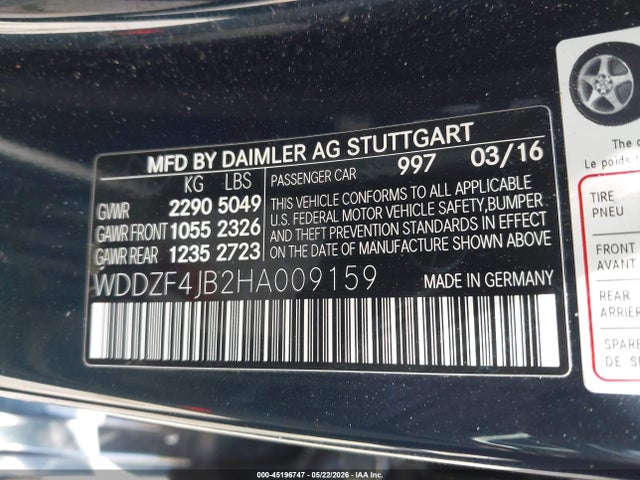 صورة 9 لـ 2017 Mercedes-BENZ E 300