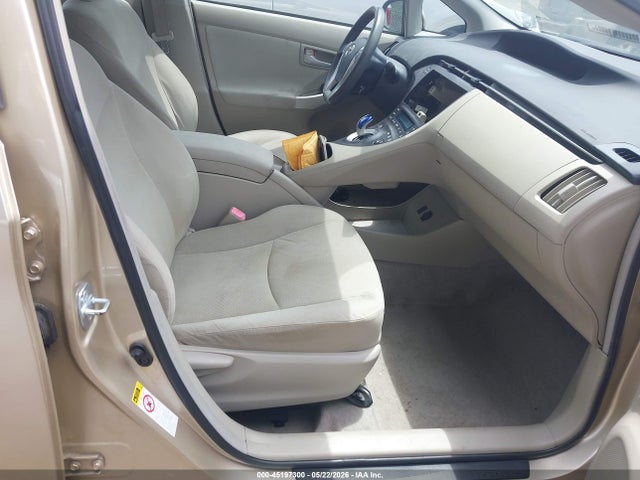 2010 Toyota PRIUS III 照片 5