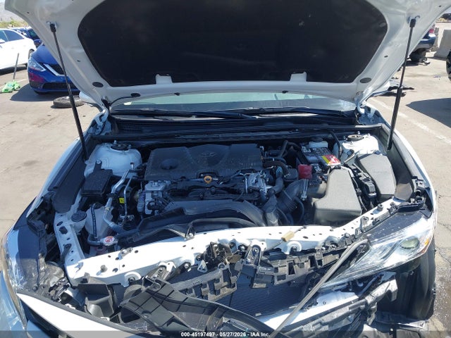 صورة 10 لـ 2020 Toyota CAMRY XLE