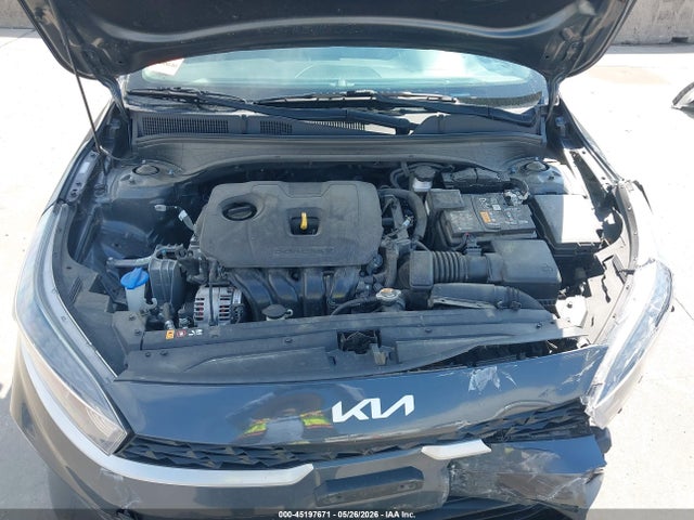 2023 KIA FORTE LXS 10