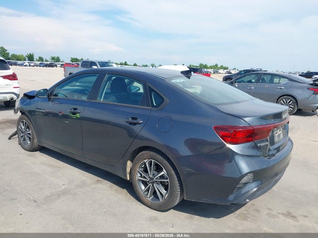 2023 KIA FORTE LXS 3