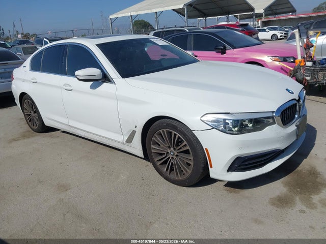 2019 BMW 530E IPERFORMANCE — фото 1