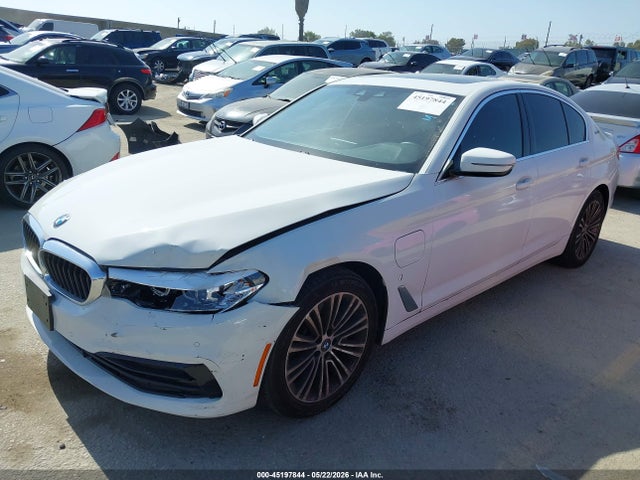 2019 BMW 530E IPERFORMANCE — фото 2