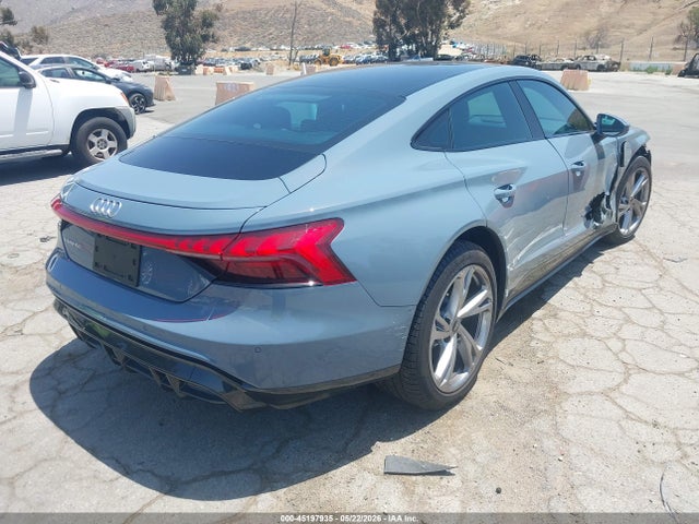 صورة 4 لـ 2024 AUDI E-TRON GT PREMIUM PLUS QUATTRO