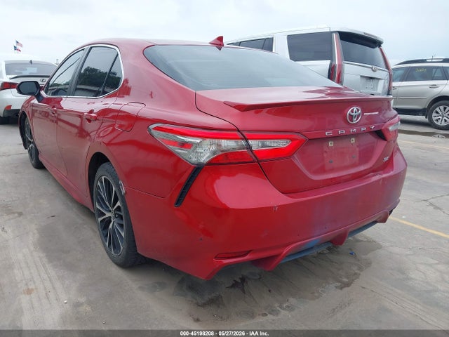 2019 TOYOTA CAMRY SE 3
