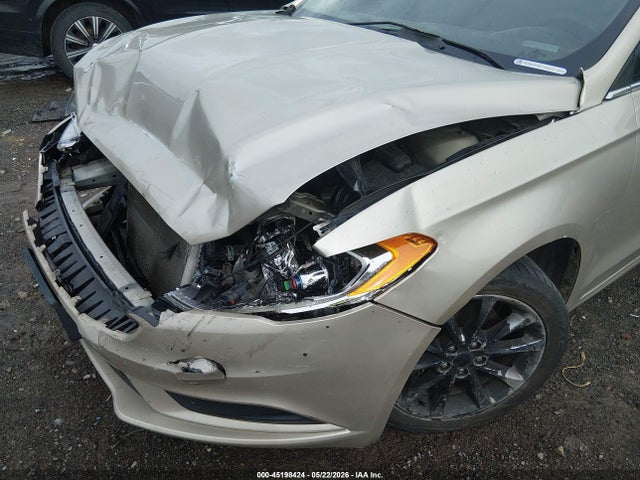 2017 FORD FUSION SE 6