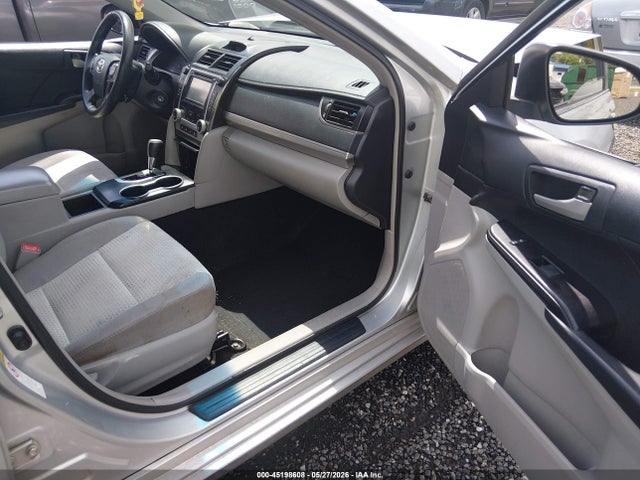 2013 Toyota CAMRY L photo 5