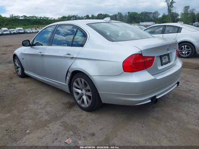 صورة 3 لـ 2011 BMW 335I XDRIVE