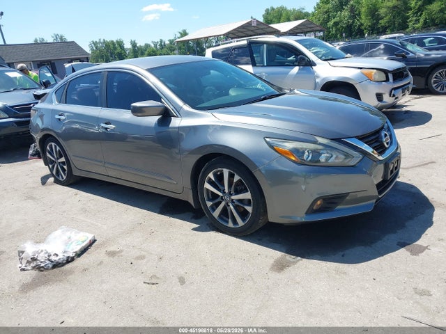 2016 Nissan ALTIMA 2.5 SR 照片 1