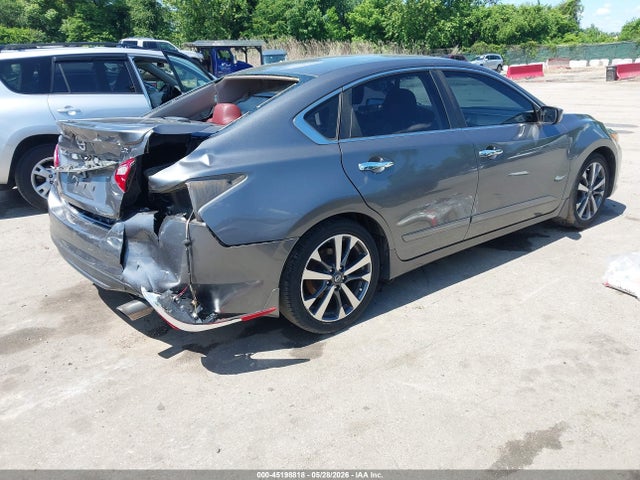 2016 Nissan ALTIMA 2.5 SR 照片 4