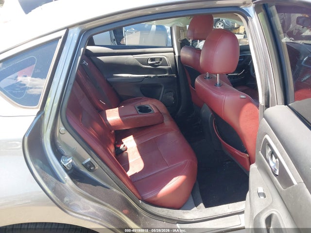 2016 Nissan ALTIMA 2.5 SR 照片 8