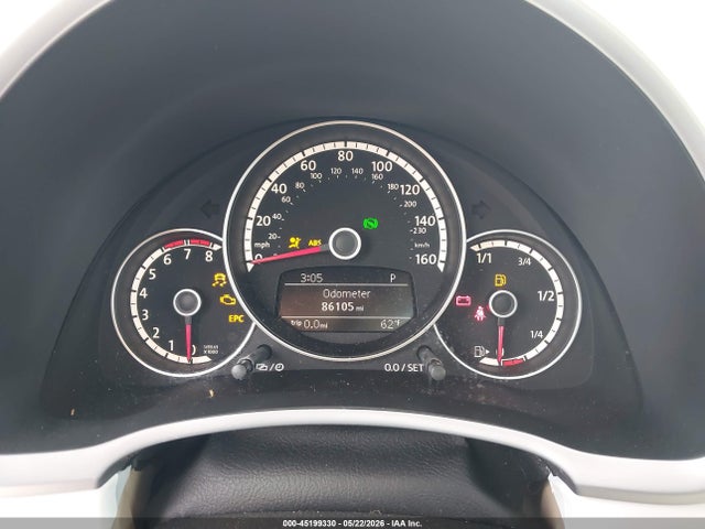 2013 Volkswagen BEETLE 2.5L photo 7