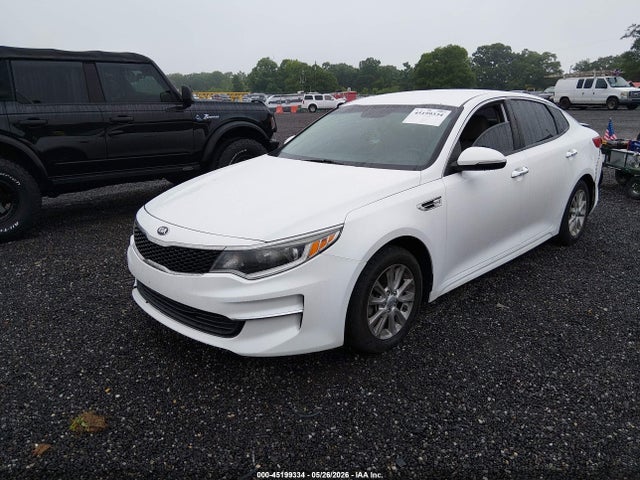 2018 KIA OPTIMA LX photo 2