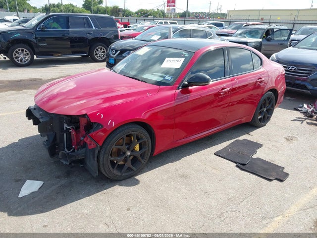 2020 ALFA Romeo GIULIA SPORT AWD 照片 2