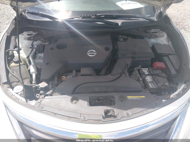 صورة 10 لـ 2015 Nissan ALTIMA 2.5 S