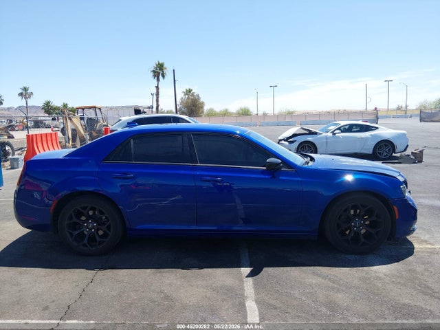 صورة مصغرة 13 لـ 2019 Chrysler 300 TOURING