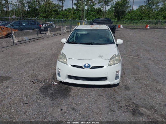 صورة مصغرة 12 لـ 2011 Toyota PRIUS TWO