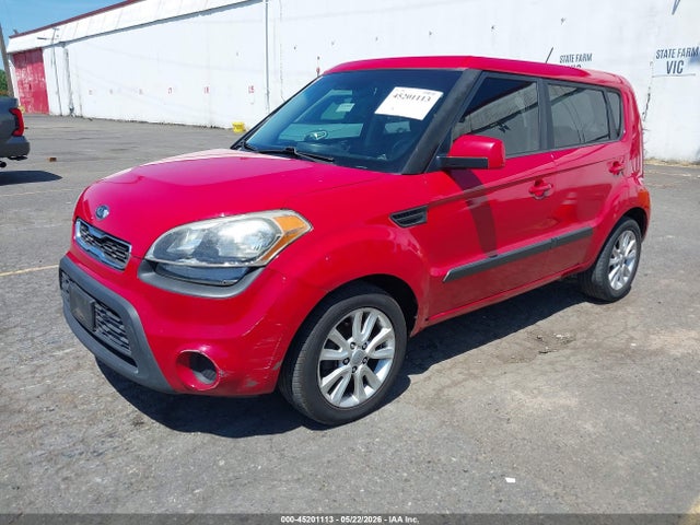 2012 KIA SOUL + 照片 2