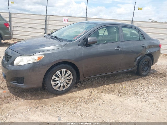 2010 Toyota COROLLA LE 照片 2