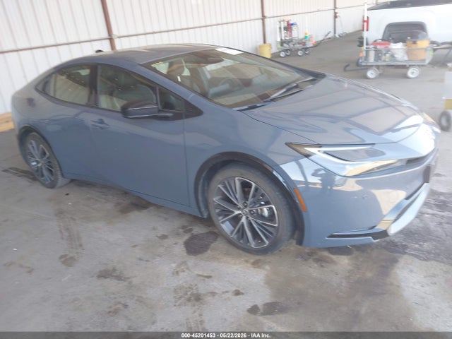2026 TOYOTA PRIUS XLE
