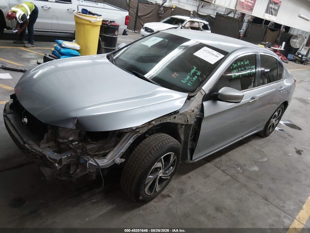 2017 Honda ACCORD LX 照片 2