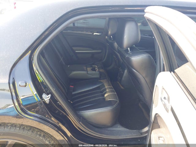 2022 Chrysler 300 S 照片 8
