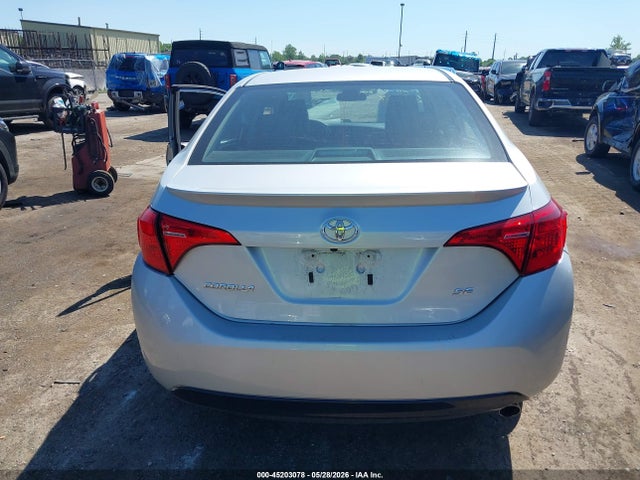 2017 Toyota COROLLA SE 缩略图 16