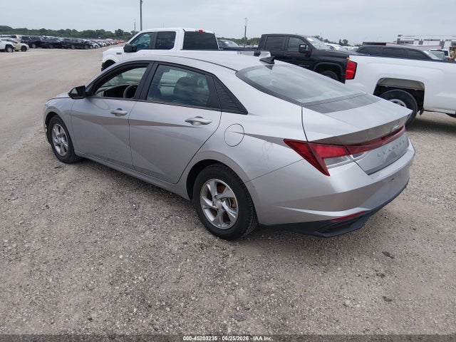 2021 Hyundai ELANTRA SE 照片 3