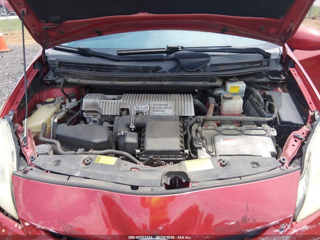 صورة 10 لـ 2012 Toyota PRIUS THREE