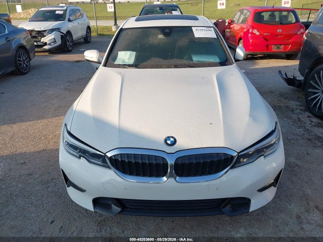 صورة مصغرة 13 لـ 2021 BMW 330I