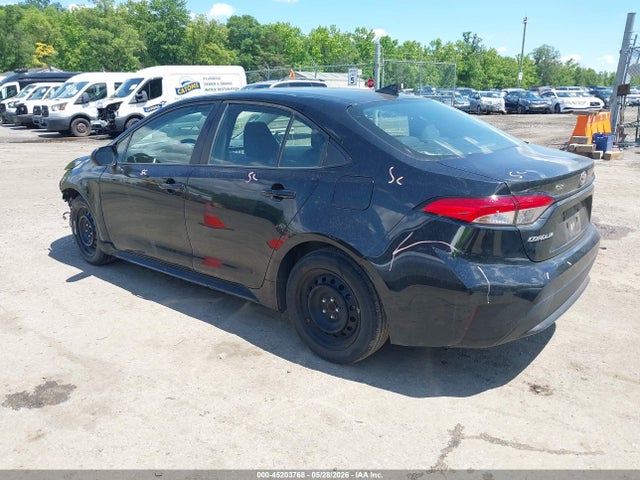 2021 TOYOTA COROLLA LE 3