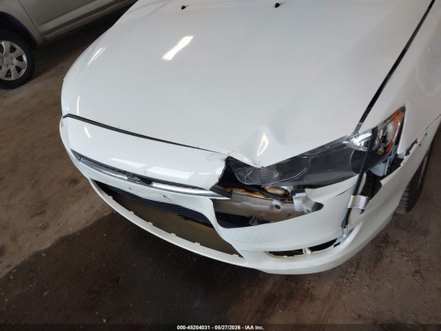 2015 Mitsubishi LANCER ES 照片 6