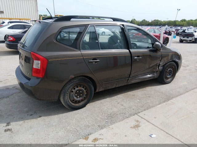 صورة 4 لـ 2009 KIA RONDO LX