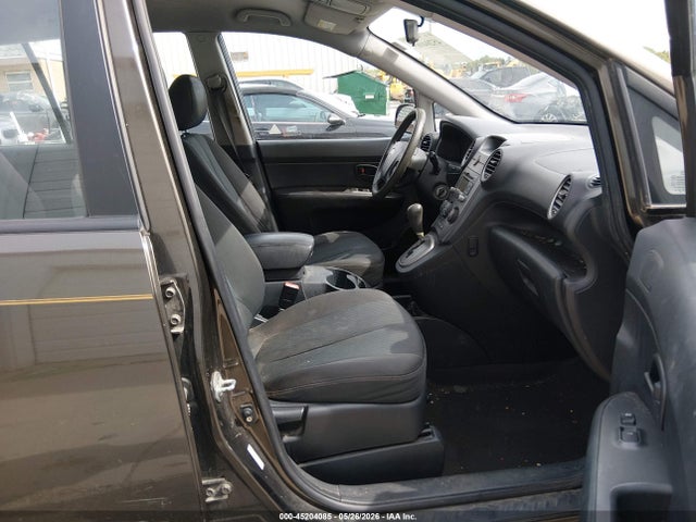 صورة 5 لـ 2009 KIA RONDO LX