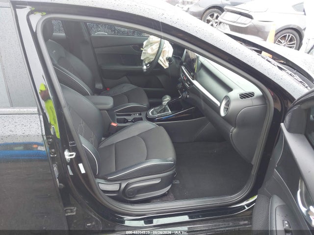 2024 KIA FORTE GT-LINE 照片 5
