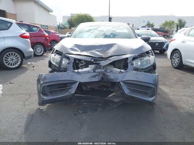 صورة 6 لـ 2018 Honda CIVIC EX