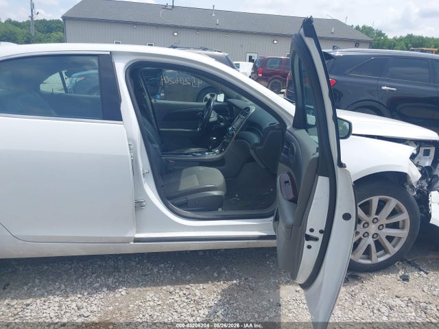 2013 Chevrolet MALIBU 2LT — фото 5