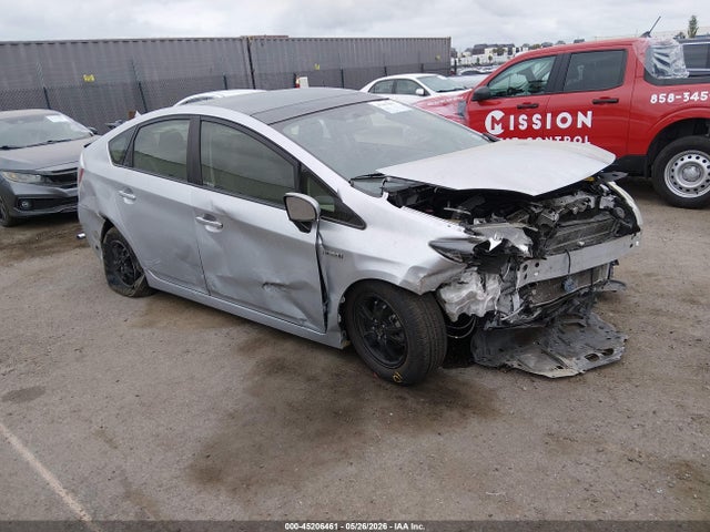2015 TOYOTA PRIUS THREE