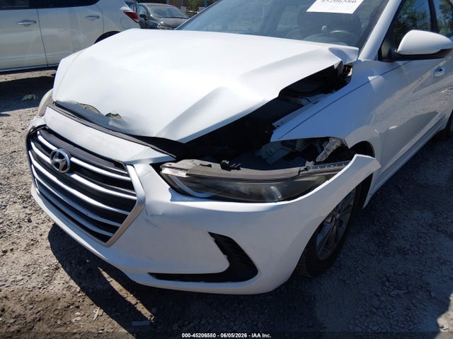 2018 Hyundai ELANTRA SEL — фото 6