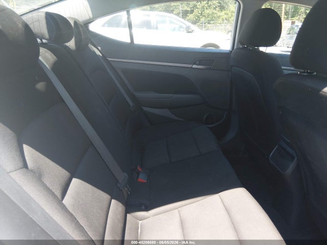 2018 Hyundai ELANTRA SEL — фото 8