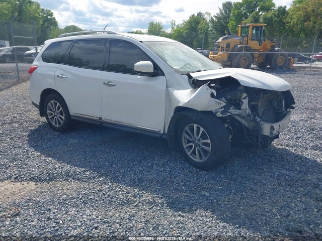 2013 NISSAN PATHFINDE SL
