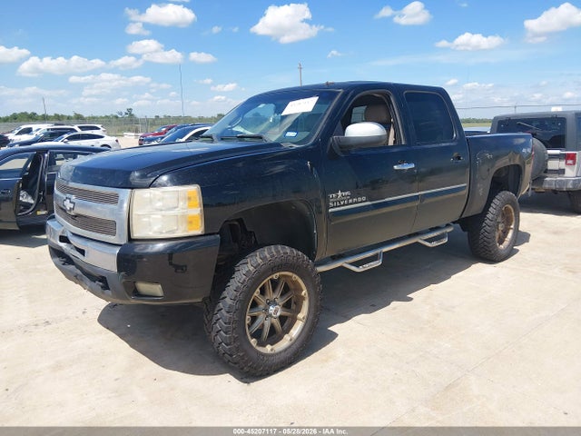 2011 Chevrolet SILVERADO 1500 LT — фото 2